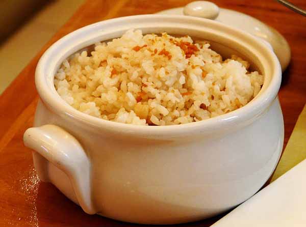 rice-with-garlic
